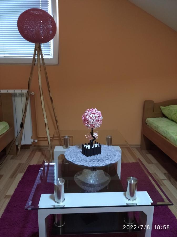 Buric Rooms Nikšić Eksteriør bilde