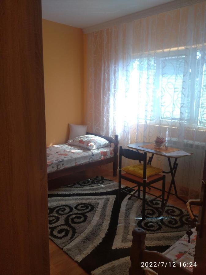 Buric Rooms Nikšić Eksteriør bilde